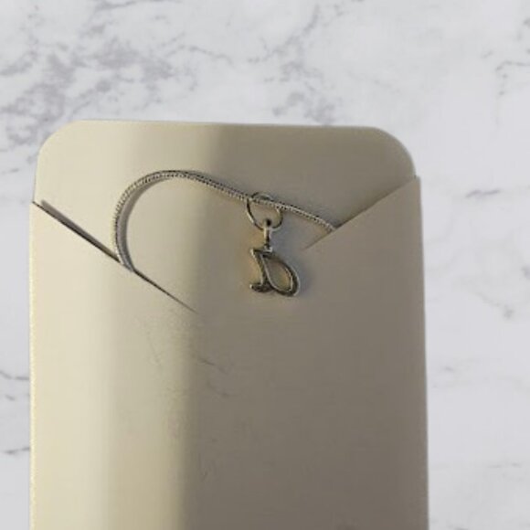 Inital 'D' Silver Toned Handmade Necklace - Picture 3 of 3